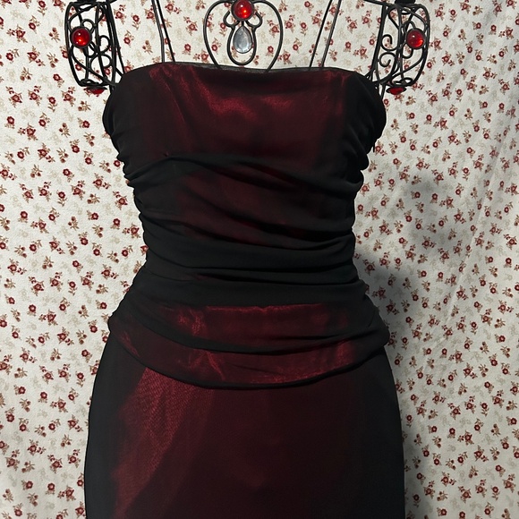 Breathtaking Maxi Cache Dress - Picture 3 of 6